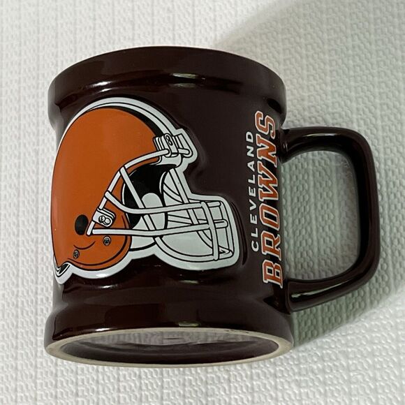 VTG NFL Cleveland Browns 14oz Coffee Mug Ceramic Brown Orange Raised 3-D Helmet - Picture 11 of 12
